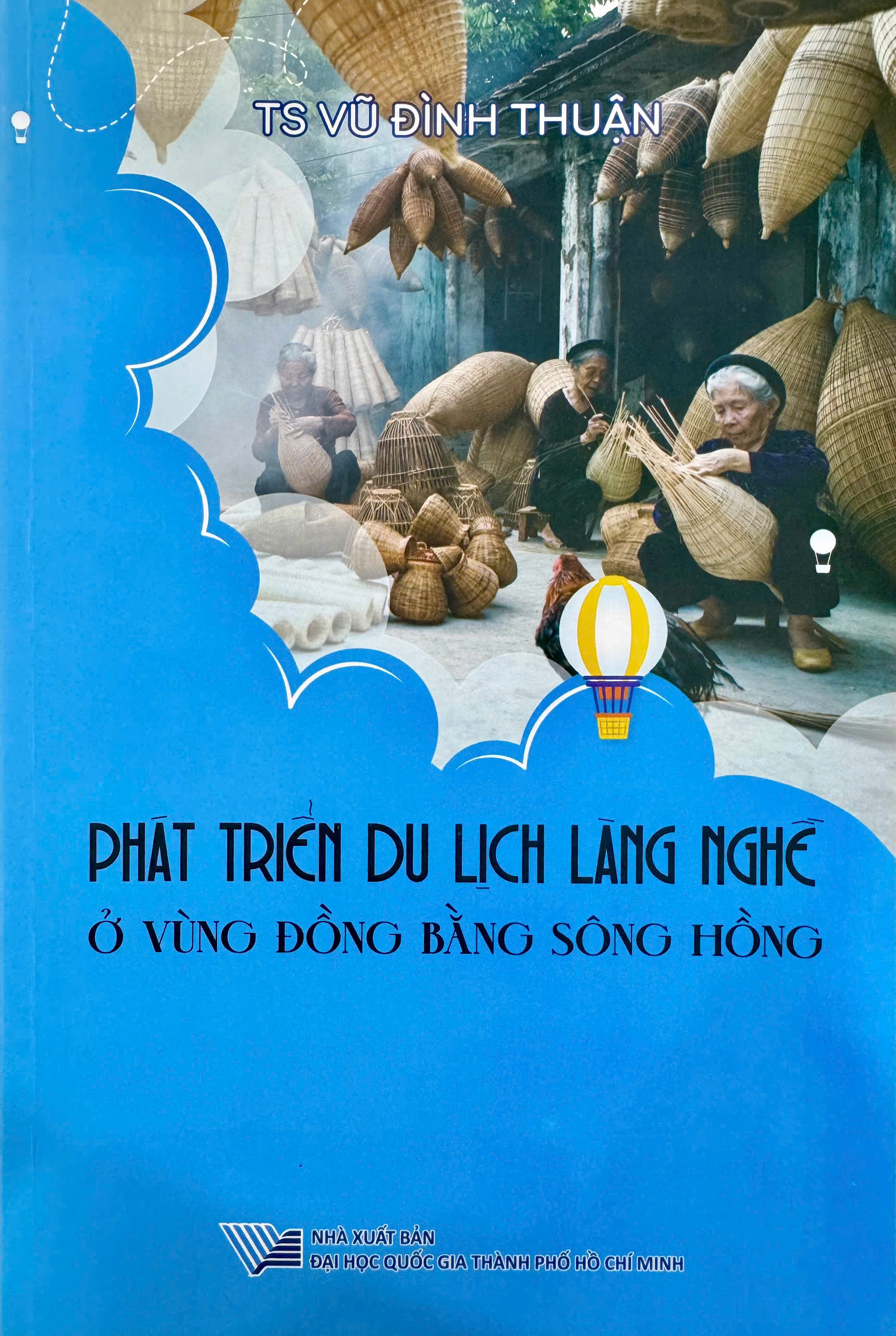 Phát triển du lịch làng nghề ở vùng Đồng bằng Sông Hồng