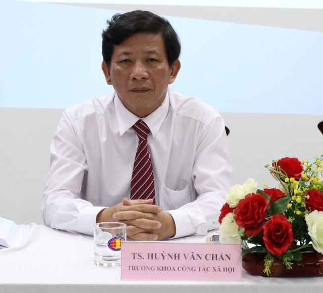 TS Huỳnh Văn Chẩn
